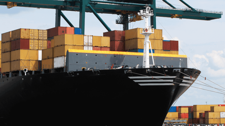 The Port of Antwerp has been Datylon’s happy customer for a while now. We already wrote once about how we were able to help PoA improve its management reporting.